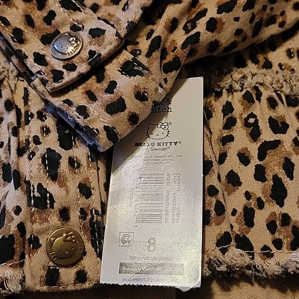 Hello Kitty jacket - Picture 3 of 4